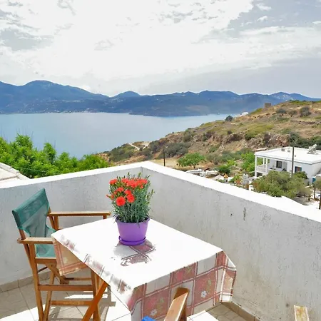 Morfeas Hotell Tripiti